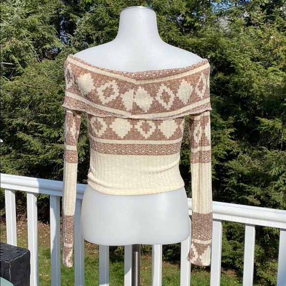 urban outfitters under for off the shoulder top S - Picture 3 of 11